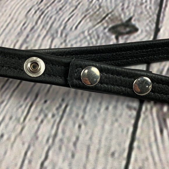 KT LEATHER DESIGNS Custom By Karen Taber Black Leather 3 Compartment Belt Pouch - Picture 15 of 17